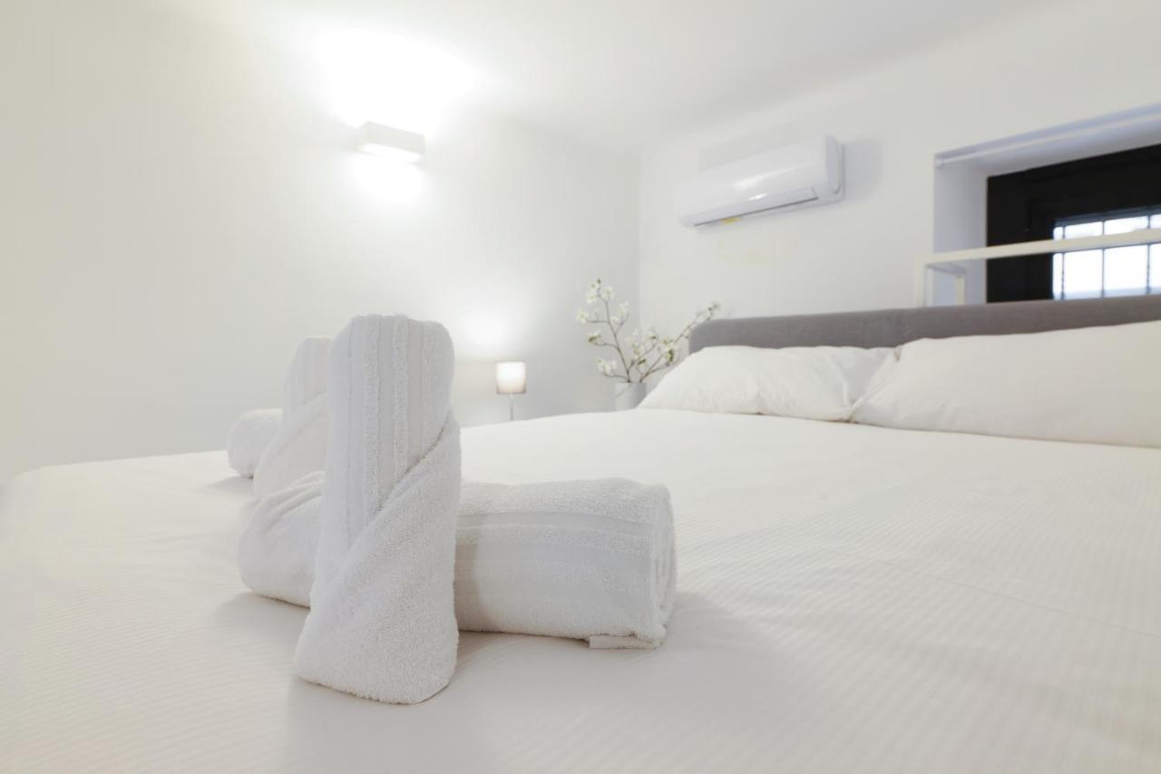 Apartmán Primopiano - Aragona Flats Milán Exteriér fotografie